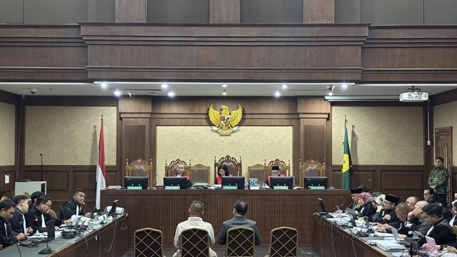 Jaksa Konfirmasi Uang 16 Ribu Riyal dan Dolar AS kepada Hilman Latief di Sidang Kuota Haji