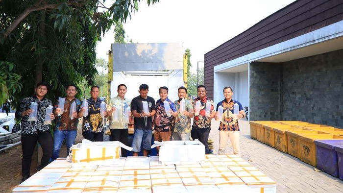 Polda Banten Gagalkan Pengiriman 150 Ribu Benih Lobster Ilegal ke Palembang